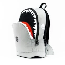 Pick & Pack Shark Shape Backpack M Grey -Mode Tassen Winkel image 10491
