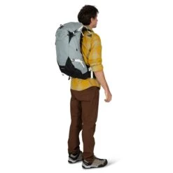 Osprey Stratos 24 Backpack Poinsettia Red -Mode Tassen Winkel image 10631