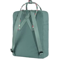 Fjallraven Kanken Frost Green-confetti Pattern -Mode Tassen Winkel image 10715
