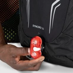 Osprey Syncro 20 Black 23 Osprey Syncro 20 Black -Mode Tassen Winkel image 11138