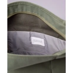 Sandqvist Dante Vegan Backpack Clover Green 13 Sandqvist Dante Vegan Backpack Clover Green -Mode Tassen Winkel image 11318