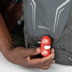 Osprey Syncro 12 Coal Grey 25 Osprey Syncro 12 Coal Grey -Mode Tassen Winkel image 12221