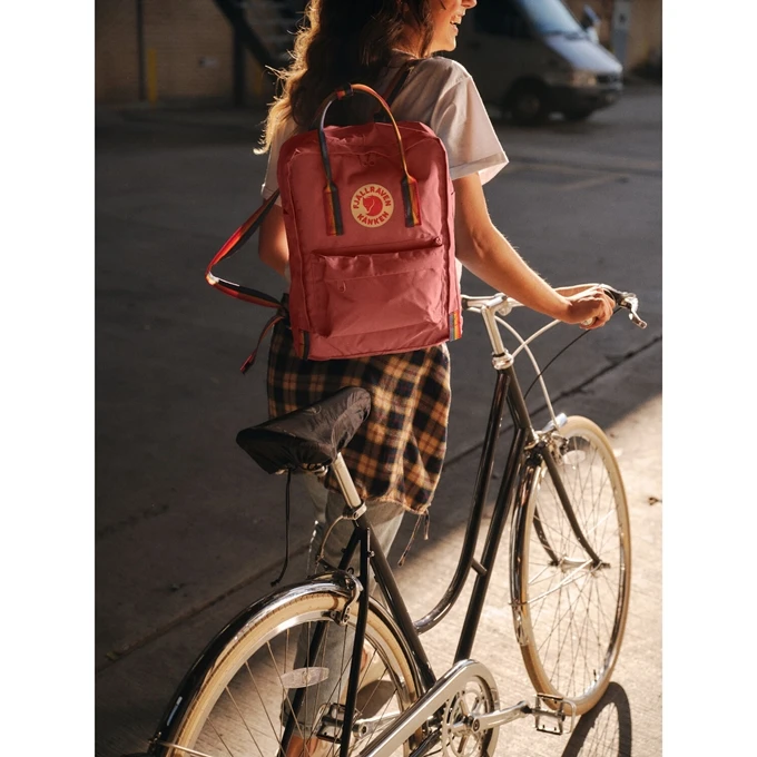 Fjallraven Kanken Rainbow Black-rainbow Pattern 3 Fjallraven Kanken Rainbow Black-rainbow Pattern - Afbeelding 3