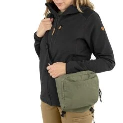 Fjallraven Kajka 35 M/L Coal Black -Mode Tassen Winkel image 13628