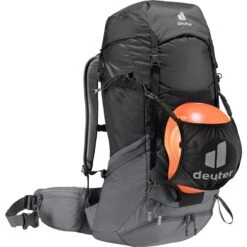 Deuter Futura Pro 40 Backpack Black/graphite 19 Deuter Futura Pro 40 Backpack Black/graphite -Mode Tassen Winkel image 13801