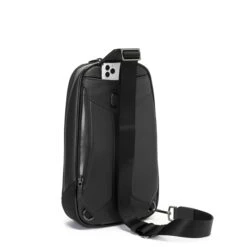 Tumi McLaren Torque Sling Carbon -Mode Tassen Winkel image 15029