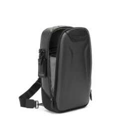 Tumi McLaren Torque Sling Carbon -Mode Tassen Winkel image 15030