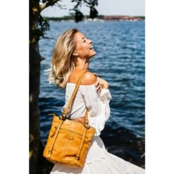 Bear Design Cow Lavato Schoudertas Rood -Mode Tassen Winkel image 15094