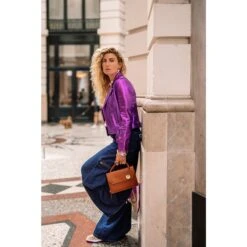 MÔSZ Kris Bag L Crossbody Plain Black -Mode Tassen Winkel image 15331