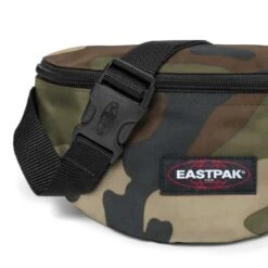 Eastpak Springer Camo 11 Eastpak Springer Camo -Mode Tassen Winkel image 16324