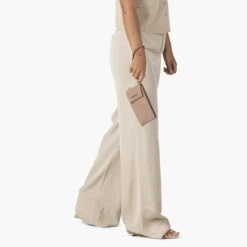 Burkely Still Selene Phone Bag Misty Mauve 9 Burkely Still Selene Phone Bag Misty Mauve -Mode Tassen Winkel image 16561