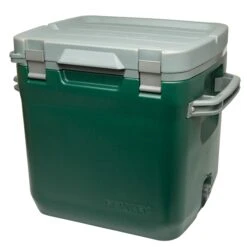 Stanley The Cold-For-Days Outdoor Cooler 28.3L Green -Mode Tassen Winkel image 17711