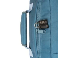 CabinZero Classic 44L Ultra Light Cabin Bag Aruba Blue -Mode Tassen Winkel image 4221