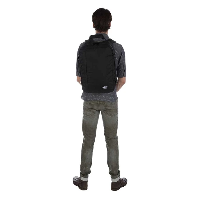 CabinZero Classic 36L Ultra Light Cabin Bag Absolute Black 2 CabinZero Classic 36L Ultra Light Cabin Bag Absolute Black - Afbeelding 2