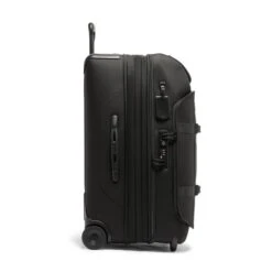 Tumi Alpha Bravo Wheeled Duffel Exp P/C Black 11 Tumi Alpha Bravo Wheeled Duffel Exp P/C Black -Mode Tassen Winkel image 5338
