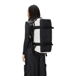 Rains Texel Duffel Bag Small W3 Ash 13 Rains Texel Duffel Bag Small W3 Ash -Mode Tassen Winkel image 5420