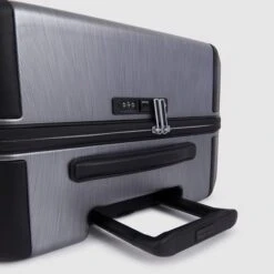 Piquadro PQ-Light Premium Big Size Spinner 75 Grey-black -Mode Tassen Winkel image 595