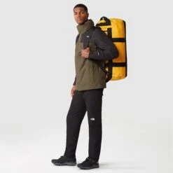 The North Face Base Camp Duffel M Yellow -Mode Tassen Winkel image 6197
