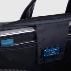 Piquadro Blue Square Computer Portfolio Briefcase 14'' Black 15 Piquadro Blue Square Computer Portfolio Briefcase 14'' Black -Mode Tassen Winkel image 6806