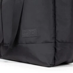 Eastpak Cnnct F Satch Cnnct F Black 13 Eastpak Cnnct F Satch Cnnct F Black -Mode Tassen Winkel image 7686