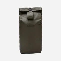 Horizn Studios SoFo Rolltop Backpack Dark Olive -Mode Tassen Winkel image 8593