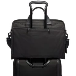 Tumi Alpha 3 Compact Large Laptop Briefcase Black -Mode Tassen Winkel image 9156
