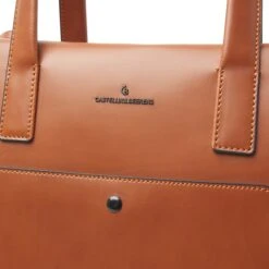Castelijn & Beerens Dama Noor Laptop Schoudertas 15.6'' Cognac 15 Castelijn & Beerens Dama Noor Laptop Schoudertas 15.6'' Cognac -Mode Tassen Winkel image 9517