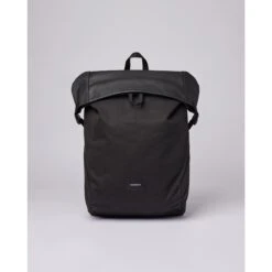 Sandqvist Alfred Backpack Black With Black Webbing -Mode Tassen Winkel image 9520