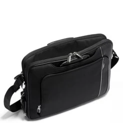 Tumi Arrivé Hannover Slim Briefcase Black -Mode Tassen Winkel image 9917