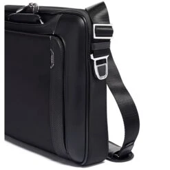 Tumi Arrivé Hannover Slim Briefcase Black -Mode Tassen Winkel image 9921